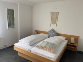FG Rooms